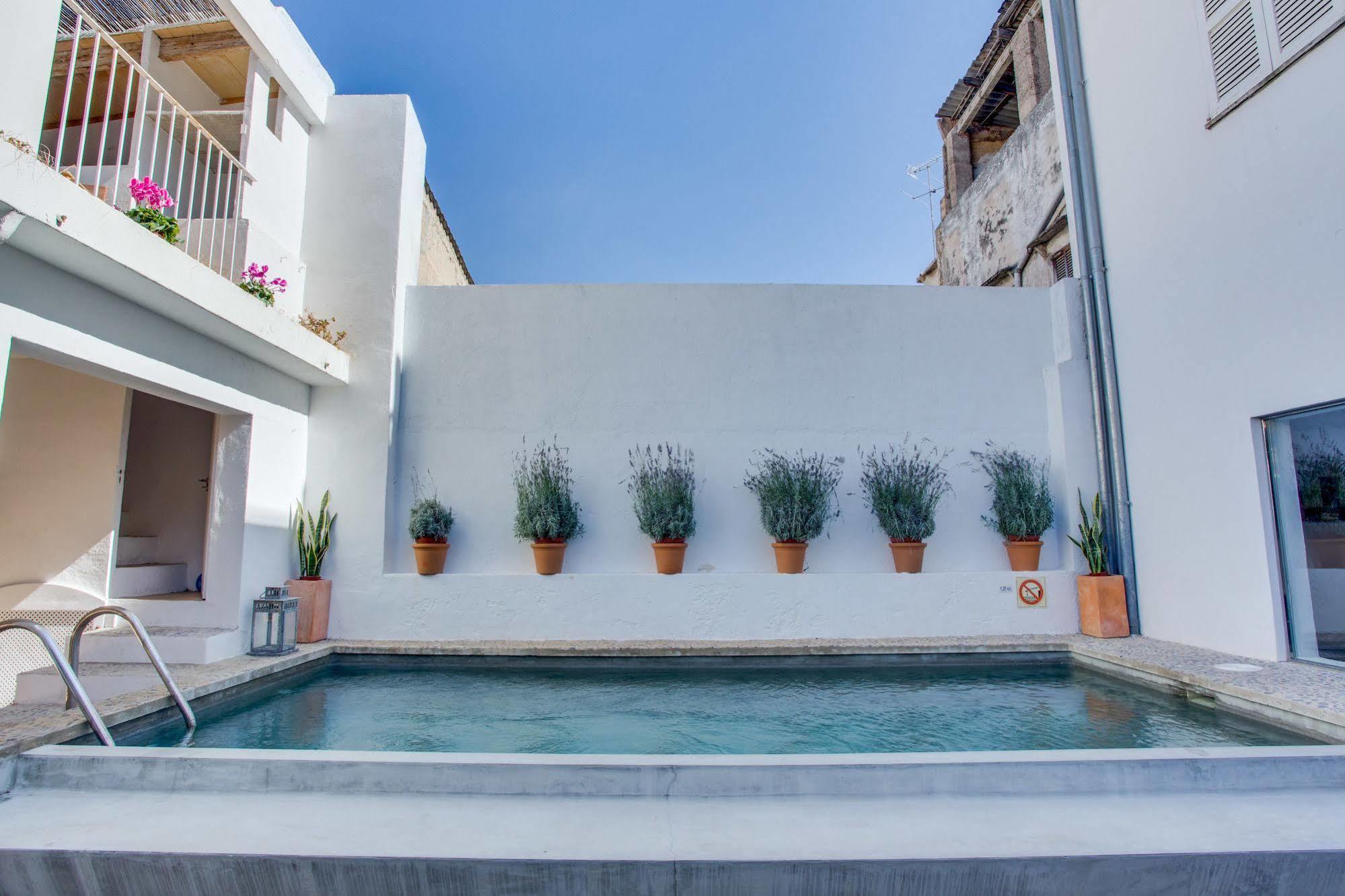 Ca Sa Padrina D'Arta-Turismo De Interior Hotel Bagian luar foto